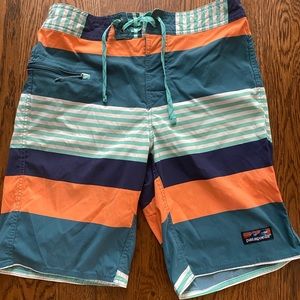 Patagonia Mens Board Shorts Small